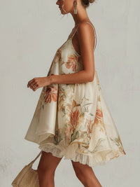 Vestido Mini Evasé en Organza Floral Beige con Ribete de Encaje