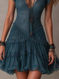 Vestido Mini de Volantes en Encaje Azul Retro y Chifón