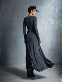 Nadia | Vestido maxi con nudo lateral