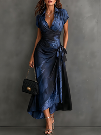 Rosalia | Vestido midi cruzado con estampado abstracto, escote en V, manga corta, cinturón y bajo asimétrico con volante