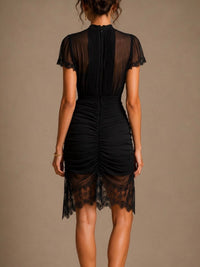 Zoe - vestido mini fluido con detalle de encaje