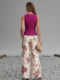 Conjunto de chaleco rosa sin mangas y pantalón ancho estampado floral