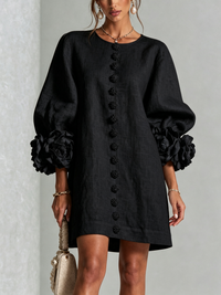 Cecilia | Minivestido de Mezcla de Lino con Puños de Rosa, Negro