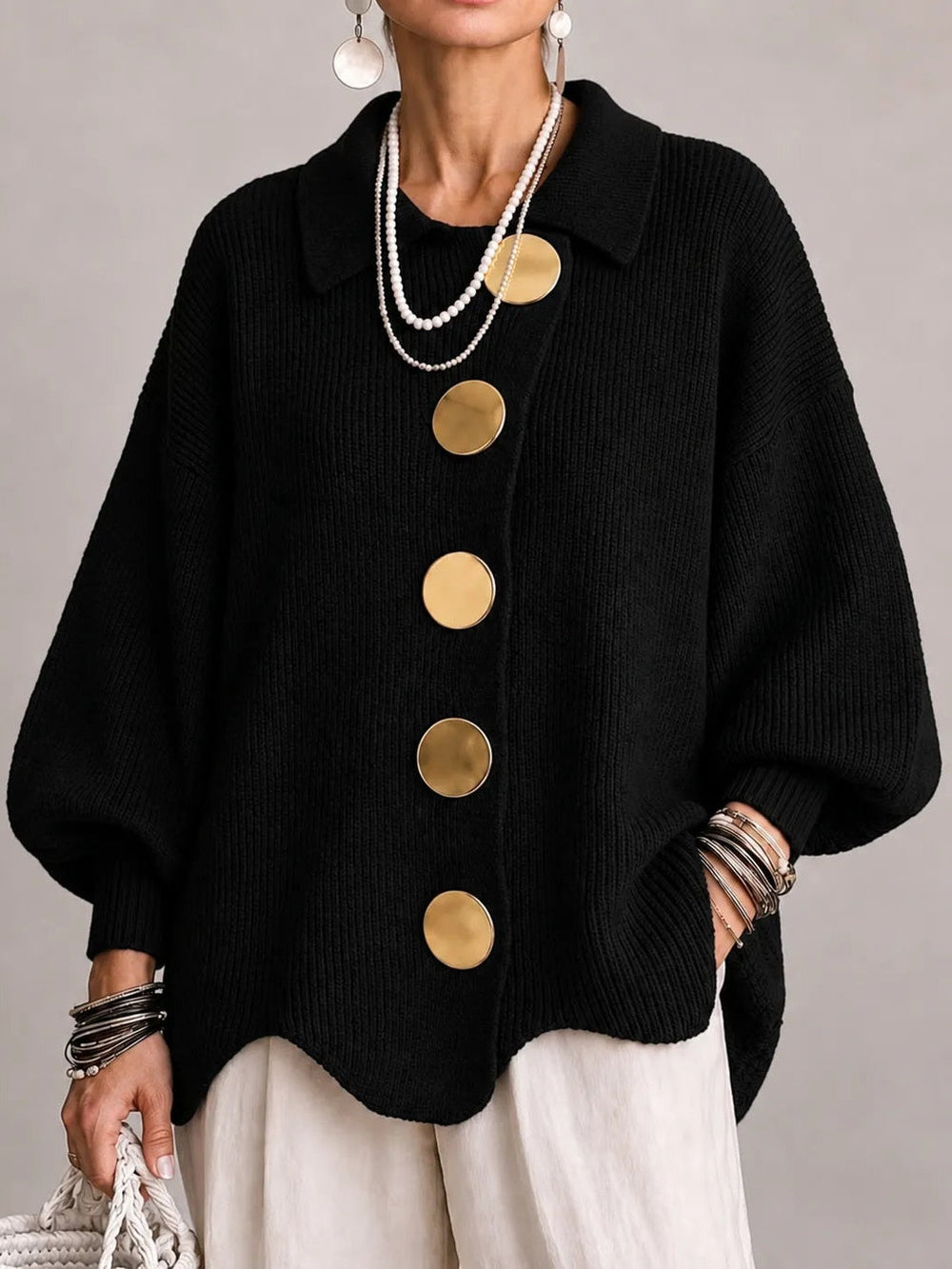 Maddalena | Cárdigan Oversize Canalé con Bajo Festoneado, Negro