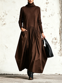 Ilaria | Vestido maxi oversize de cuello alto con bolsillos