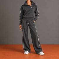 Leonia | Conjunto con Cremallera Descentrada, Cuello Alto y Pantalón Ancho